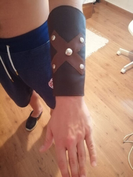 Brazalete oficial traje Filà Batallers (2)